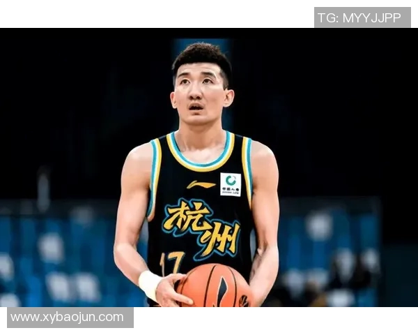 山东男篮与上海队激战正酣直播盛况尽在眼前精彩不容错过