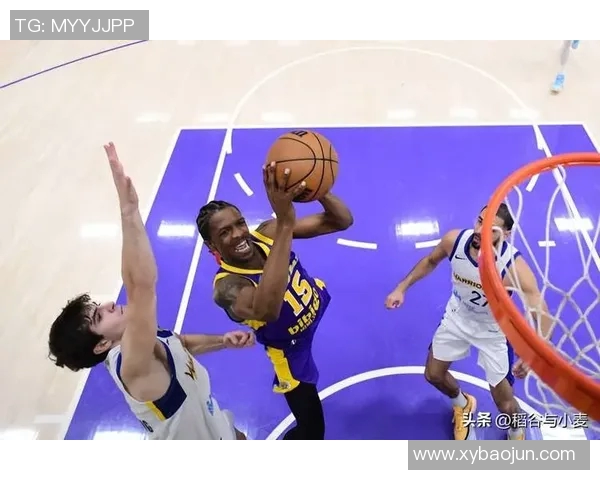 湖人对阵热火精彩直播尽在新浪平台，快来一起见证篮球盛宴