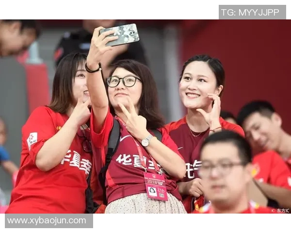 申花与华夏幸福激战正酣比分悬念引发球迷热议 申花与华夏幸福激战正酣比分悬念引发球迷热议