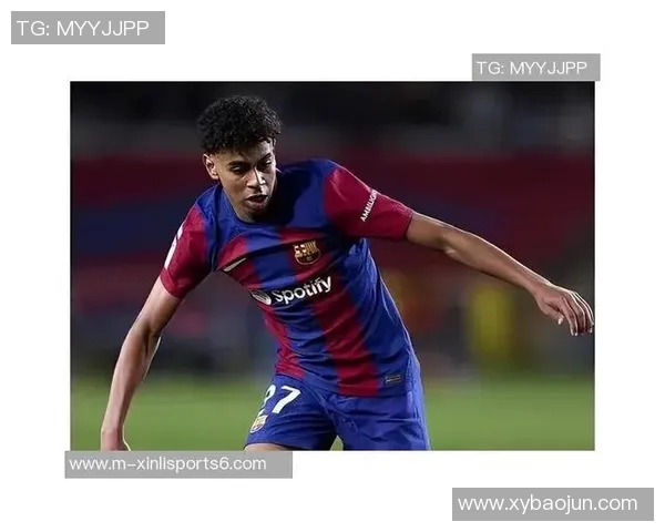 马丁内斯的传奇之路：从青涩球员到世界足球巨星的蜕变与荣耀